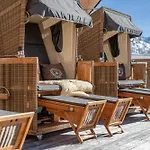 Ξενοδοχείο Alpenfriede 4*