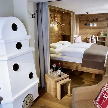 Alpenfriede Hotel 4*