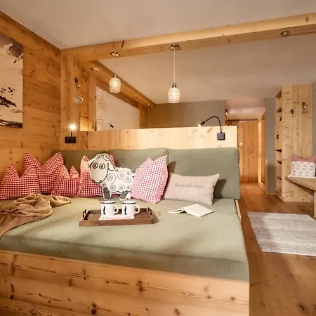 Alpenfriede Hotel 4*