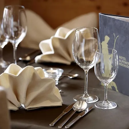 Hotel Alpenfriede 4*