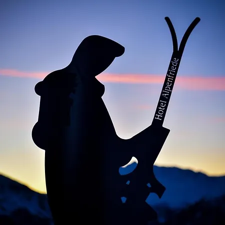 Alpenfriede Hotel 4*