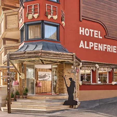 Alpenfriede Hotel 4*