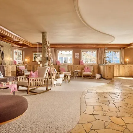Hotel Alpenfriede Sölden