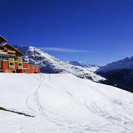 Alpenfriede 4* 솔덴