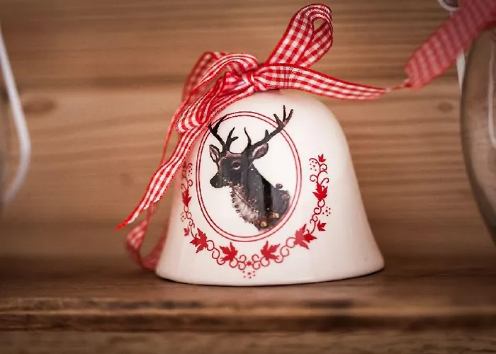 Отель Alpenfriede 4*