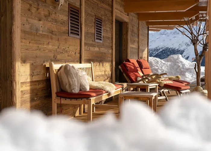 Отель Alpenfriede 4*